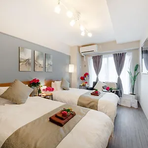 @rlis_house通天閣 Apartment Osaka